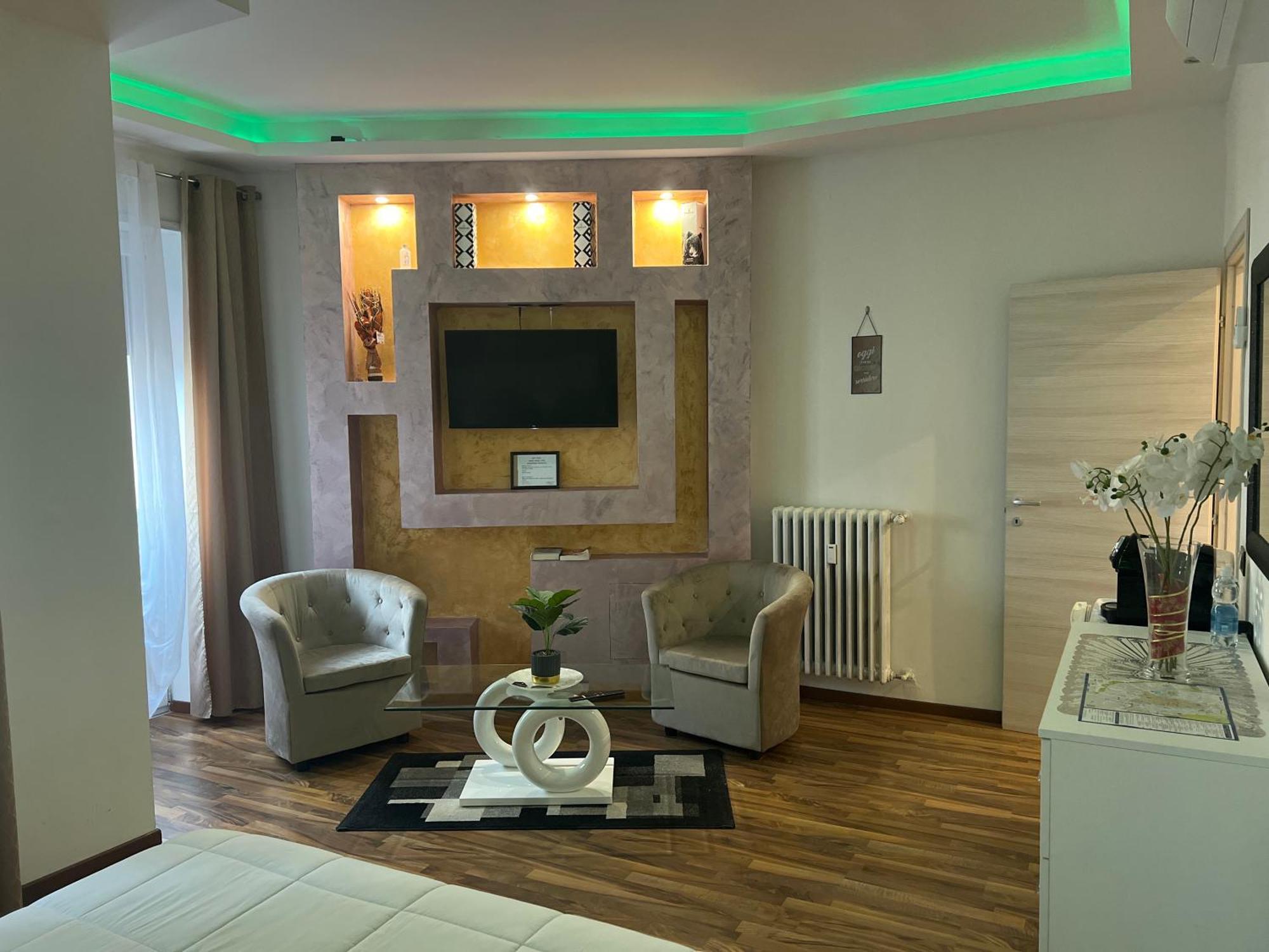 Отель Katrin Luxury Верона Экстерьер фото